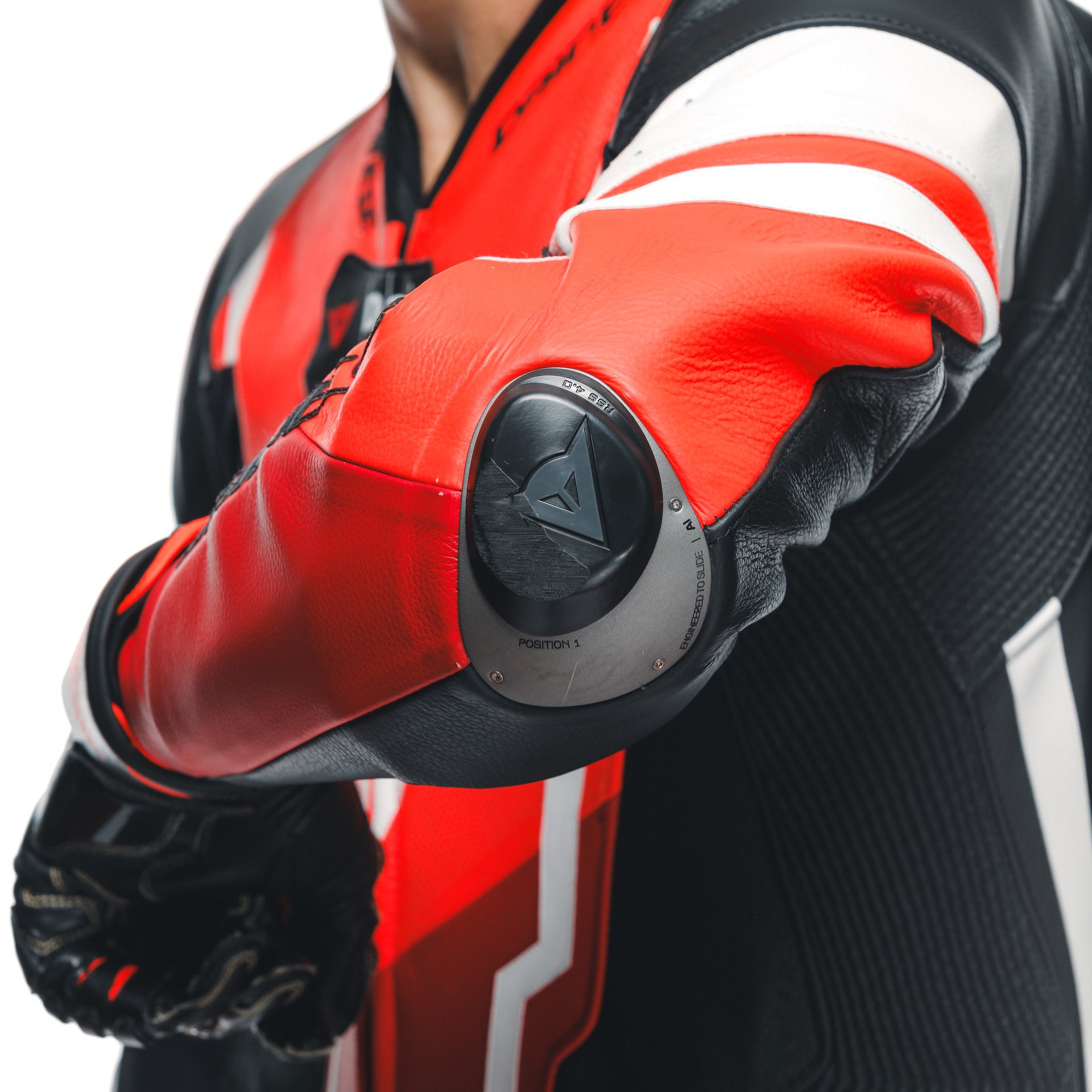 Dainese Misano 3 D-Air® Traje de carreras de airbag combinados de cuero de una pieza | Hombres | Rojo