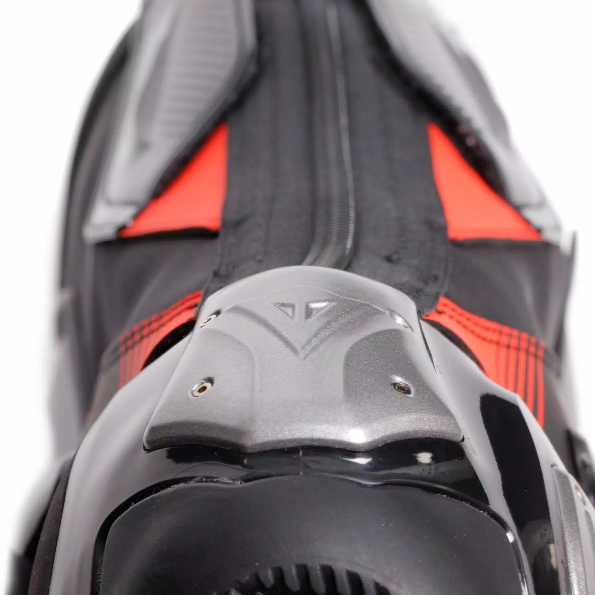 Dainese Torque 4 Botas de motocicletas de carreras y carreteras | Hombres | Negro/rojo | 201790008562800