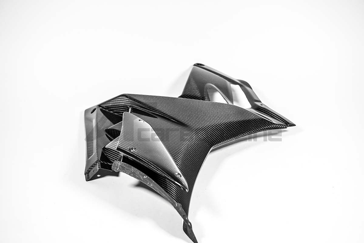 Side part on the left 200g AP carbon line Aprilia RSV4/RR/1100 Factory (21-25)