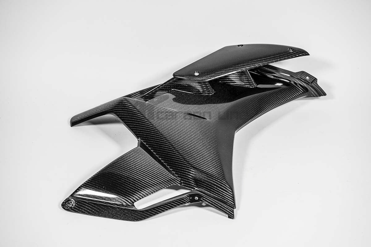 Side part on the right 200g AP carbon line Aprilia RSV4/RR/1100 Factory (21-25)