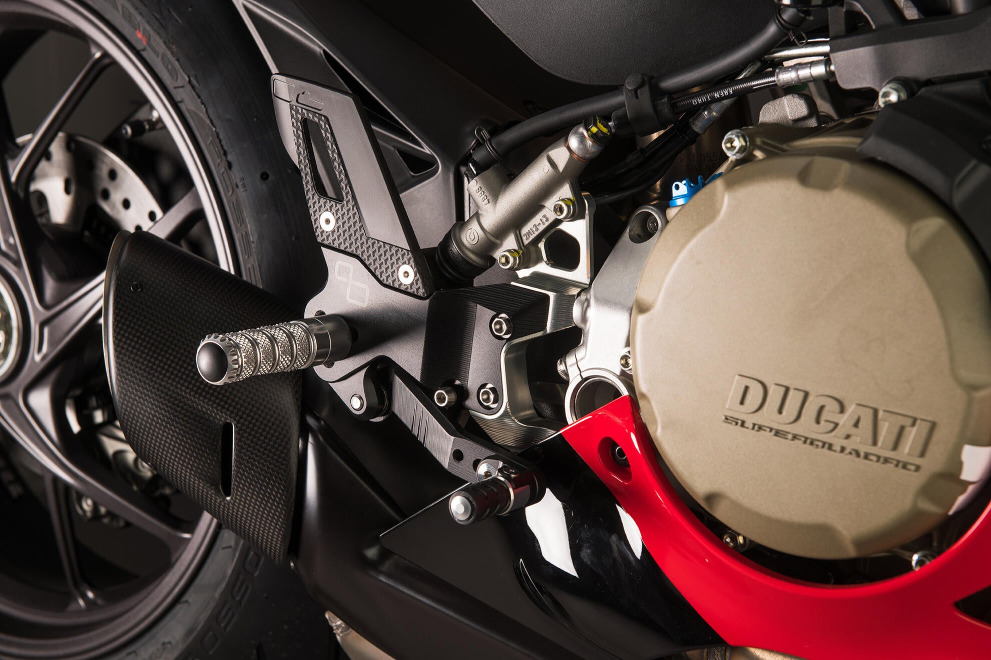 Footresting system Track-Feus Lightech reversal circuit Ducati Panigale 1299/s (15-18) FTRDU014