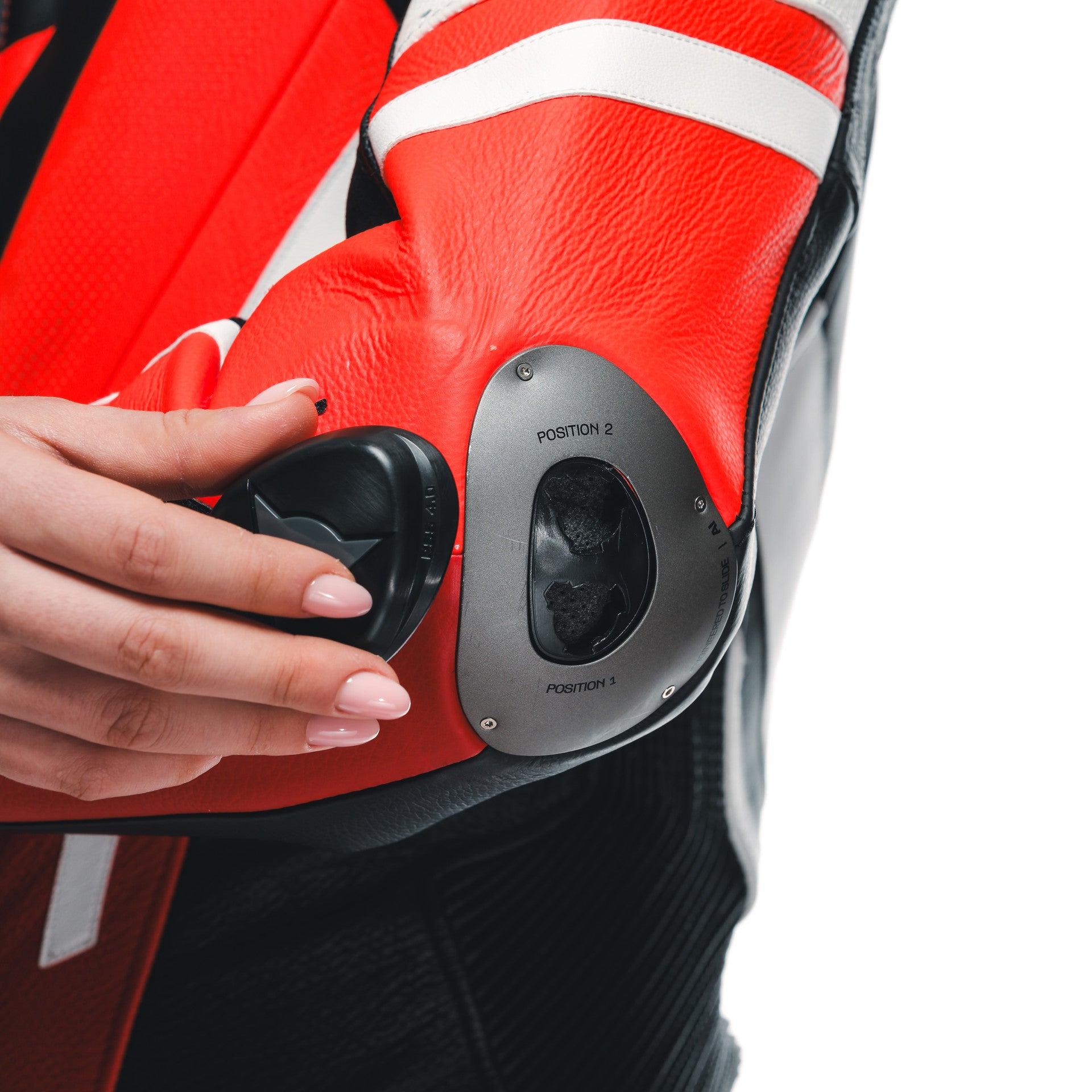 Dainese Misano 3 Lady D-Air® Traje de carreras de airbag combinados de cuero de una pieza combinada | Mujeres | Rojo