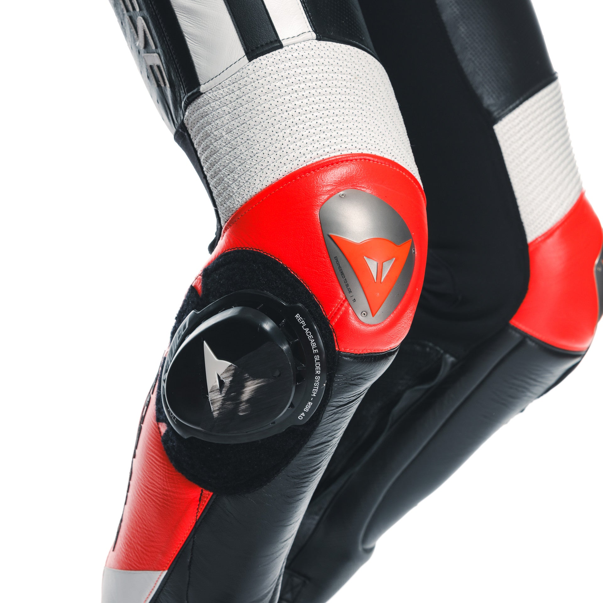 Dainese Mugello 3 D-AIR® one-piece leather combination-perforated airbag racing suit | Men | Black/red