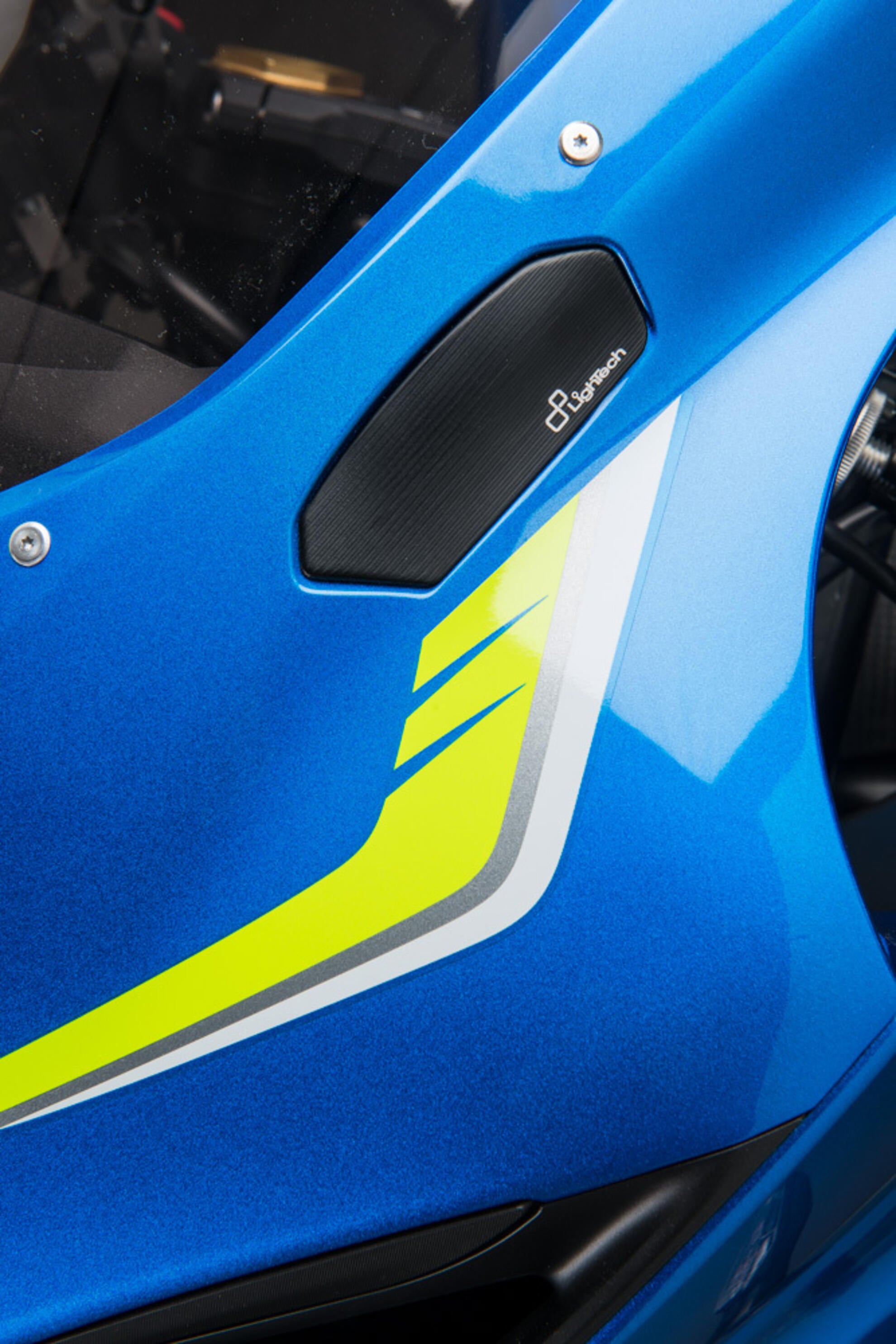 Coperture degli specchi LighTech Suzuki GSX-R 1000 (17-23) SPE119