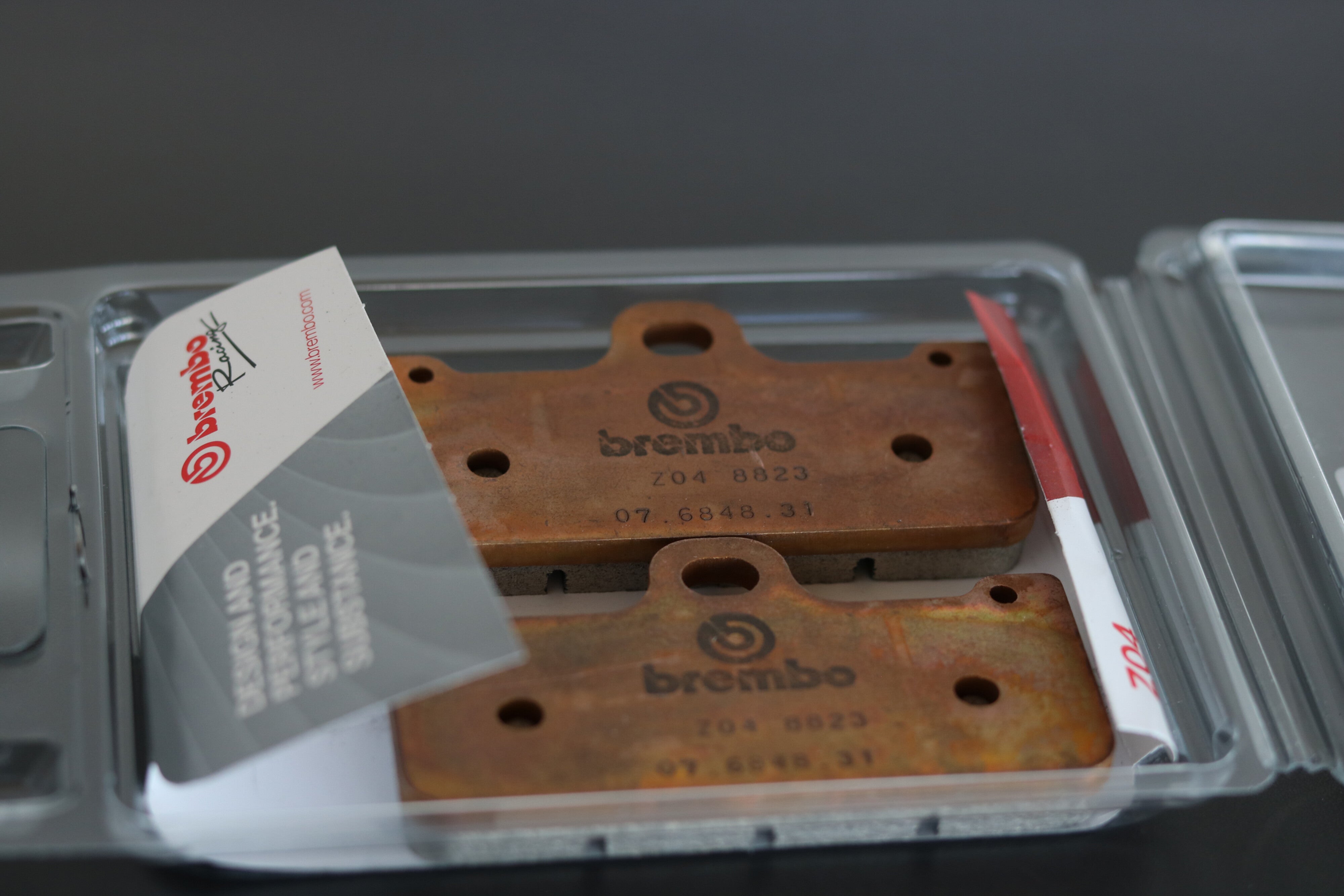 Frenos de carrera Brembo Z04 - Pinzas de carrera Brembo P4 32/36 CNC Monobloque 107A48602