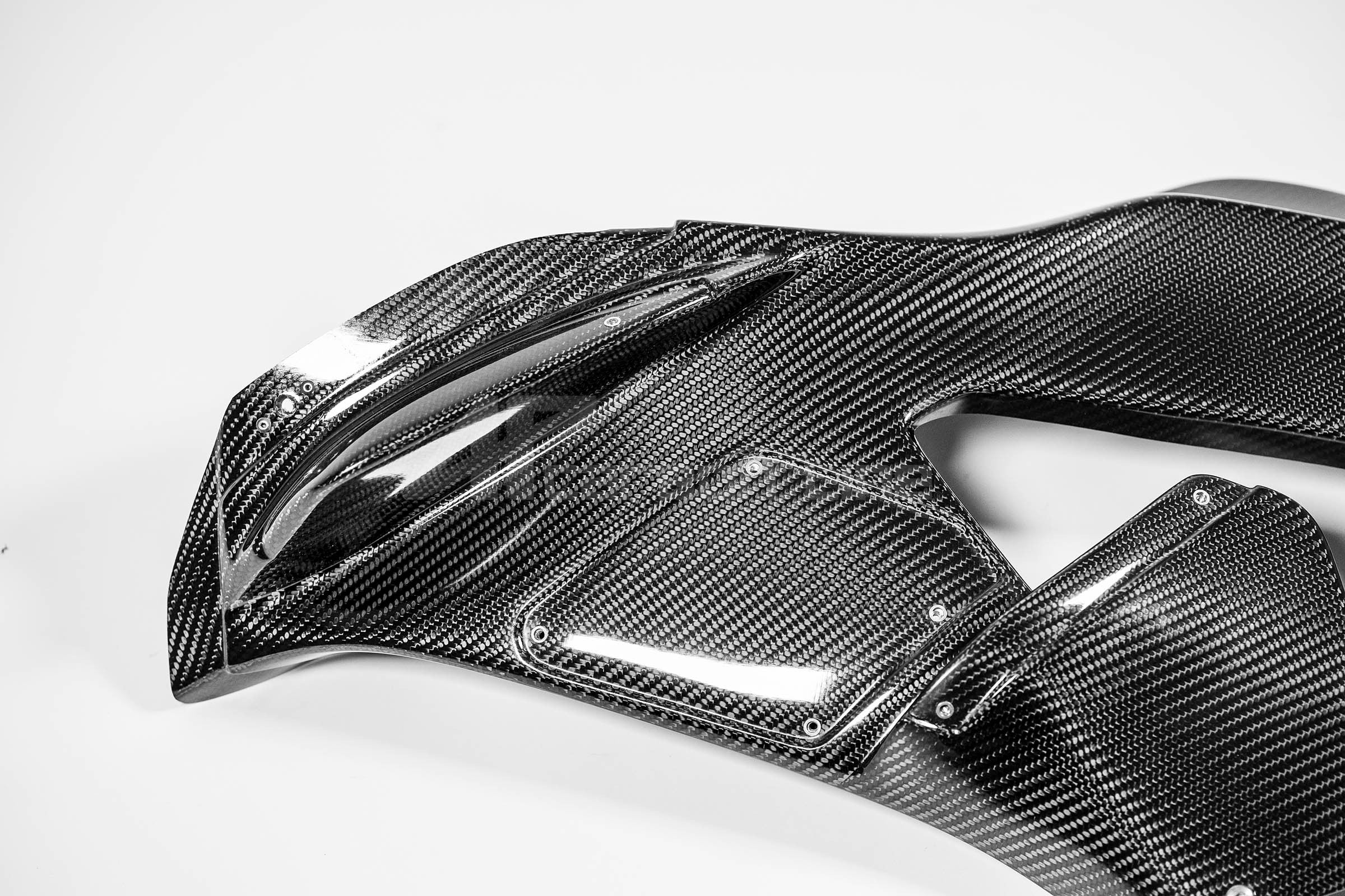 Seitenteil links 200g AP Carbon Line Honda CBR 1000 RR-R SC82 (20-23)