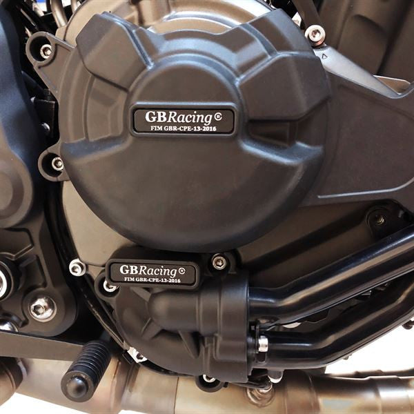 Water pump protector protective cover GBRacing Yamaha YZF-R7 (22-25)