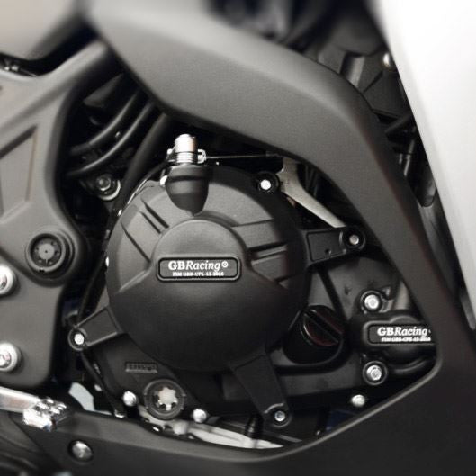 Copertura protettiva per protezione della pompa dell'acqua GBracing Yamaha YZF-R3 (15-22)