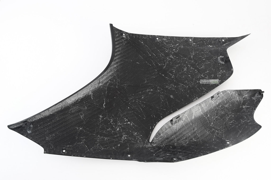 Side part on the left Carbon Fullsix Ducati Panigale 899 (13-16)