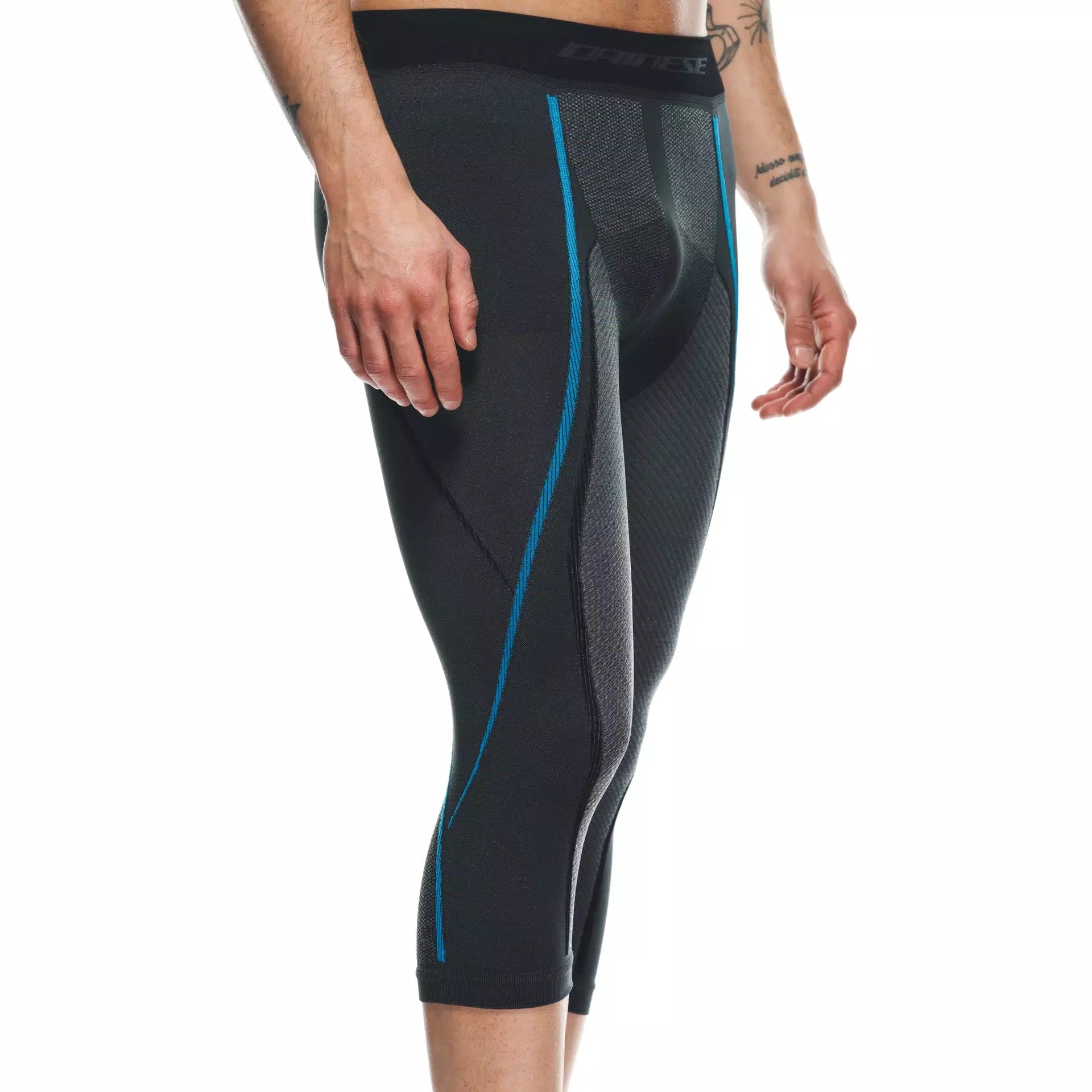 ダイネーゼ 3/4 ベースレイヤーパンツ ドライパンツ | メンズ | 20191602360700 