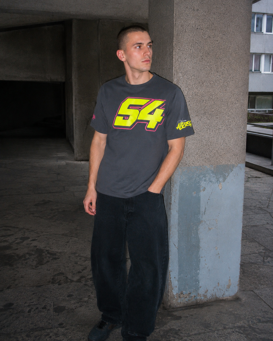 Fermín Aldeguer #54 T-Shirt Replica Herren 2026 IXON – Anthrazit / Hellgelb