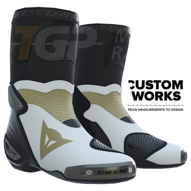 Dainese Axial 2 stivali da motociclista Racing e strada | Uomo | Perla bianco / Magnesio | Custom Works 