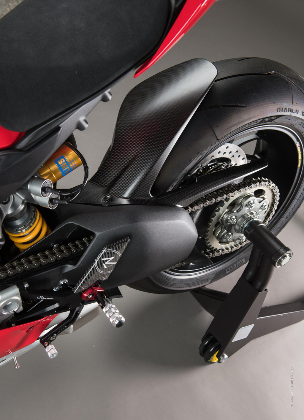 الخلفية Fender Carbon Light Tech Ducati Panigale V4/S/R (18-23)