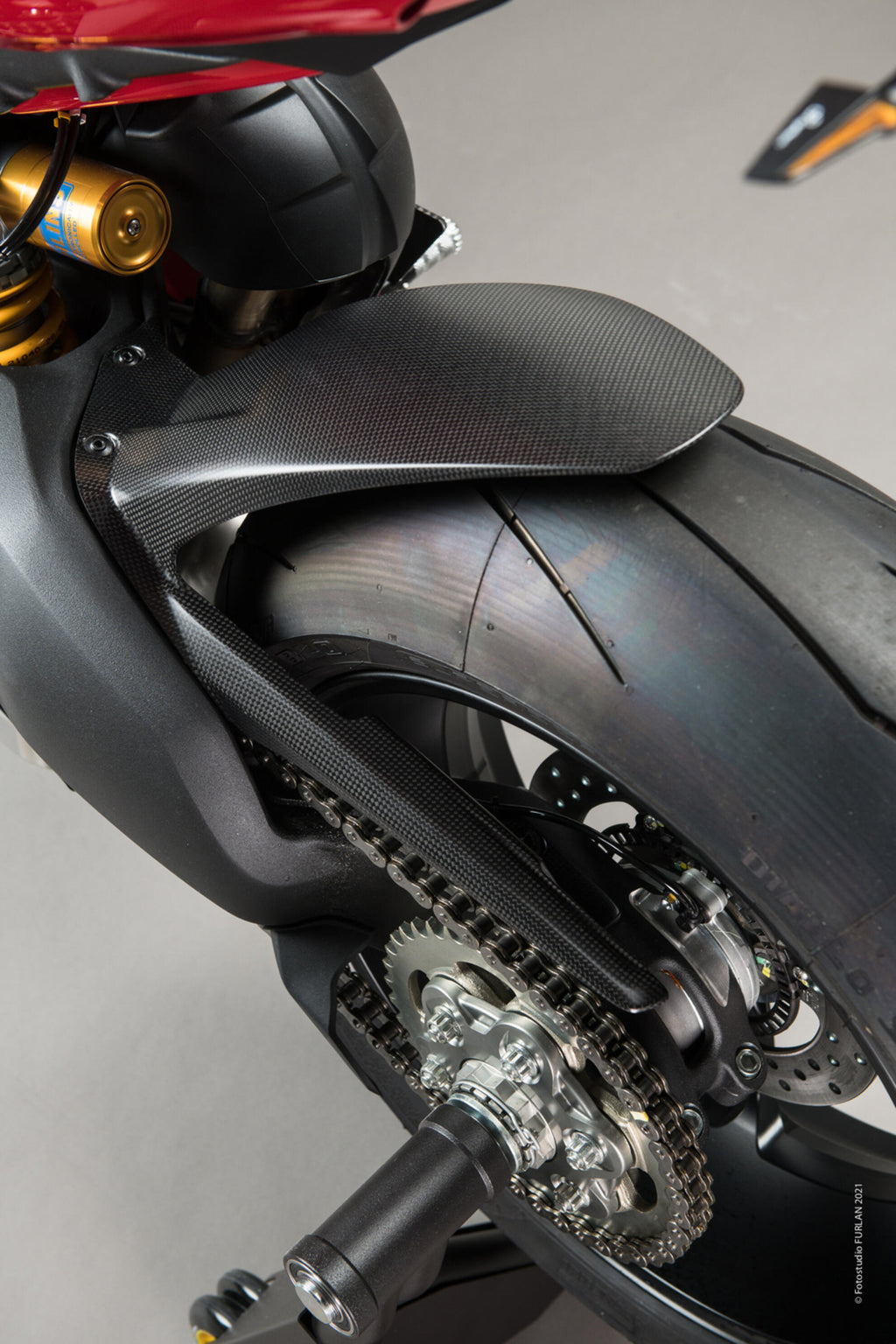 الخلفية Fender Carbon Light Tech Ducati Panigale V4/S/R (18-23)