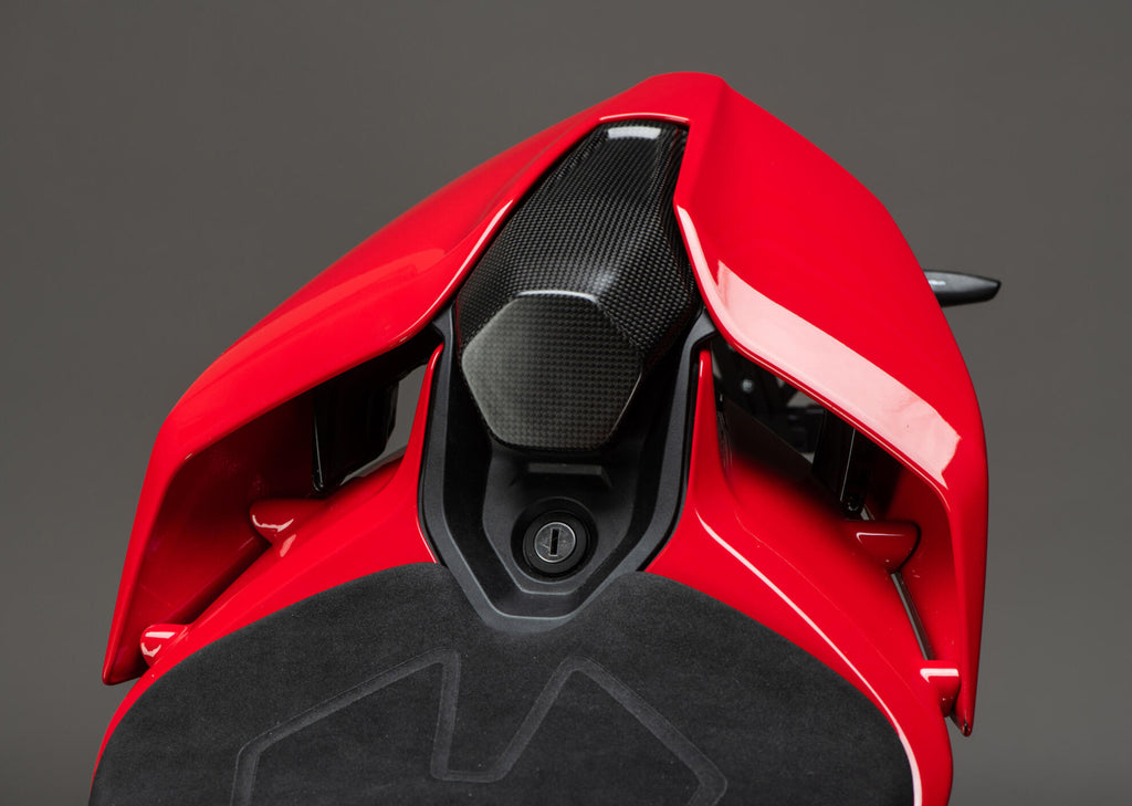 Soziusabdeckung Carbon LighTech Ducati Panigale V4/S (2025) CARD2492M