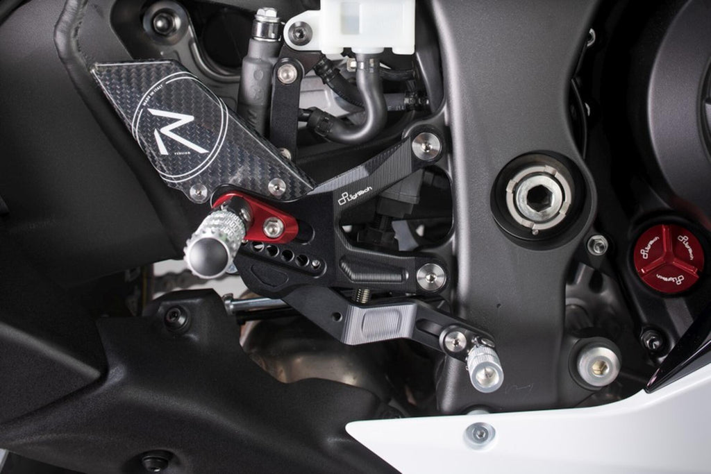 ระบบที่วางเท้า R Lightech Kawasaki ZX-10 R/RR (21-25) FTRKA011R