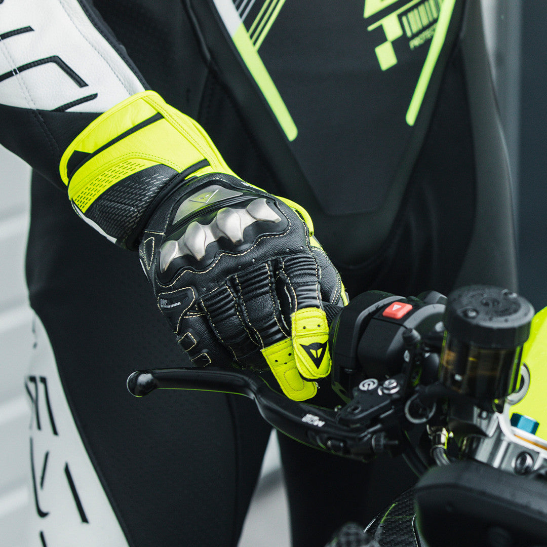 Dainese Full Metal 7 Racing Motorrad Lederhandschuhe | Herren | Schwarz/Neon Gelb | 201810001462000