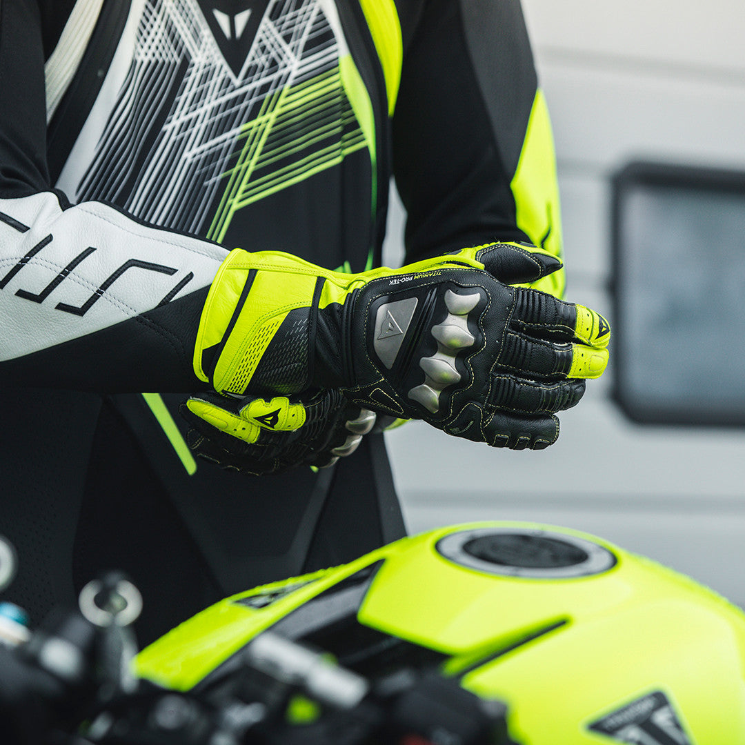 Dainese Full Metal 7 Racing Motorrad Lederhandschuhe | Herren | Schwarz/Neon Gelb | 201810001462000