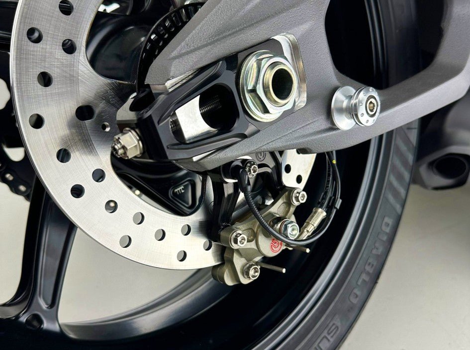 Chain tensioner kit with brake caliper holder and Brembo P2-24 64mm X206001 Motocorse Ducati Panigale V4/S (2025) 