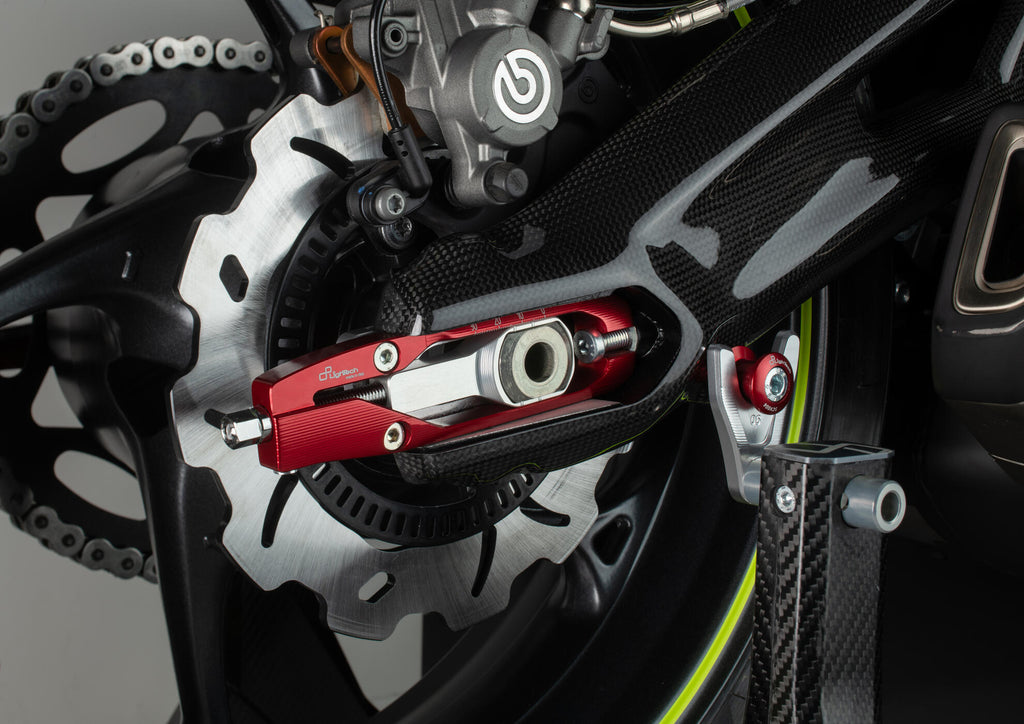 Řetězový napínač Lighttech Triumph Street Triple 765 R / RS (23-25) TETR003