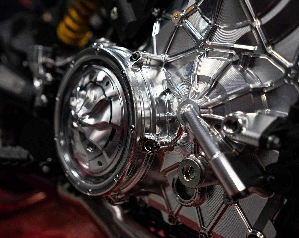 Boîtier de moteur en aluminium droit avec vis en titane Motocorse Ducati Panigale V4/S/R (18-24) 