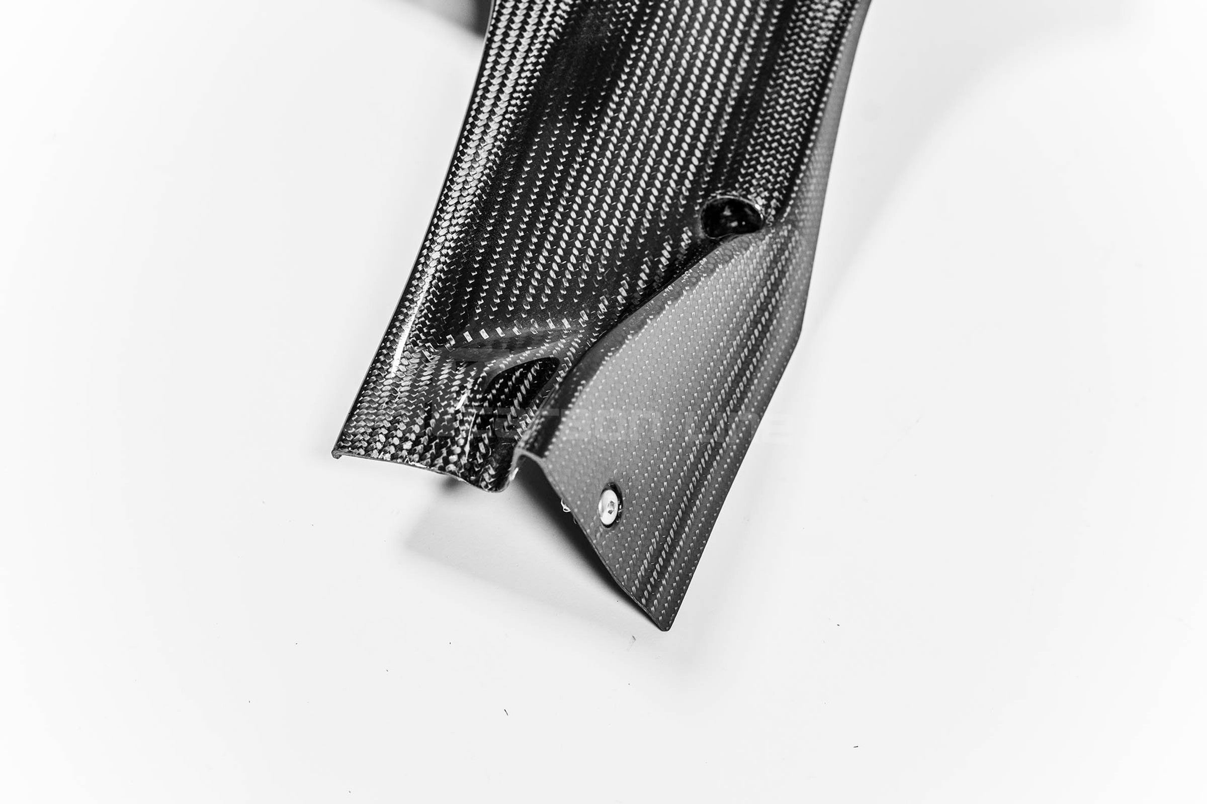 Lateral direito 200g AP Carbon Line Yamaha YZF-R1/M RN65 (20-25) 